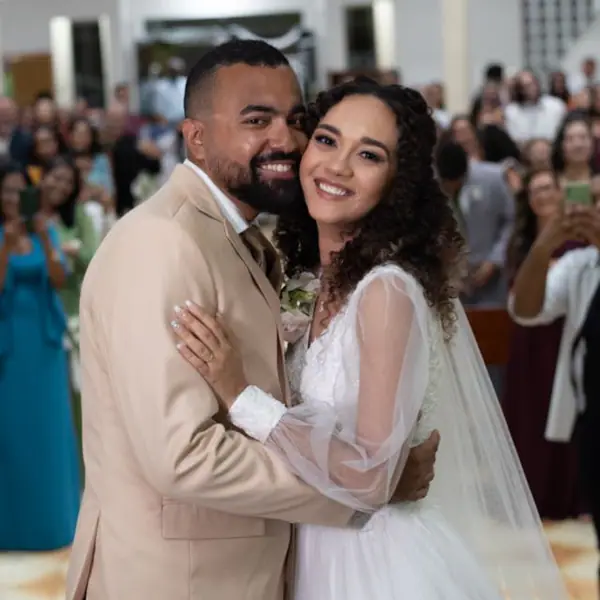 Foto do casal Naara & Renato